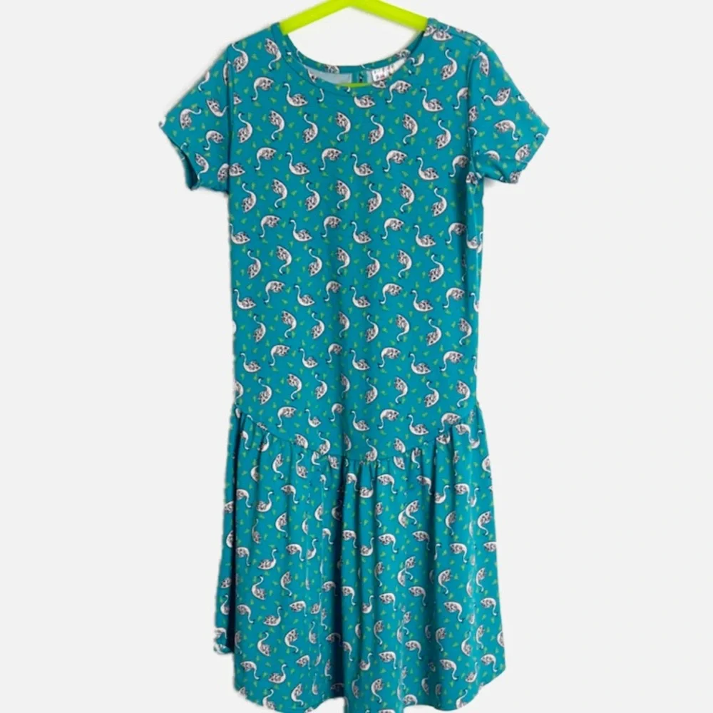 Dot Dot Smile Drop waist cap sleeve Swan dress 11